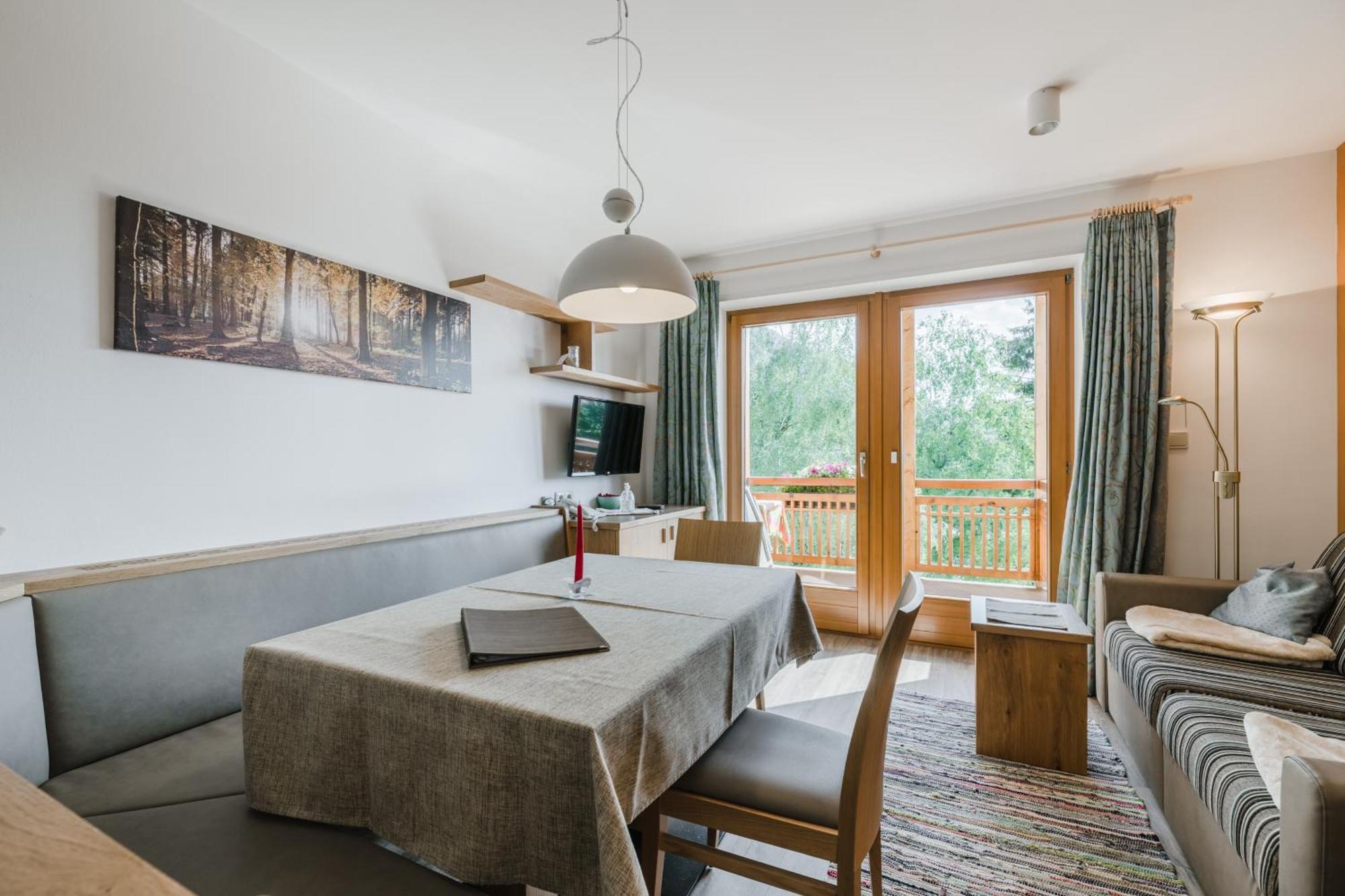 Residence Erika - Apartments, Breakfast & Sauna Siusi Ngoại thất bức ảnh