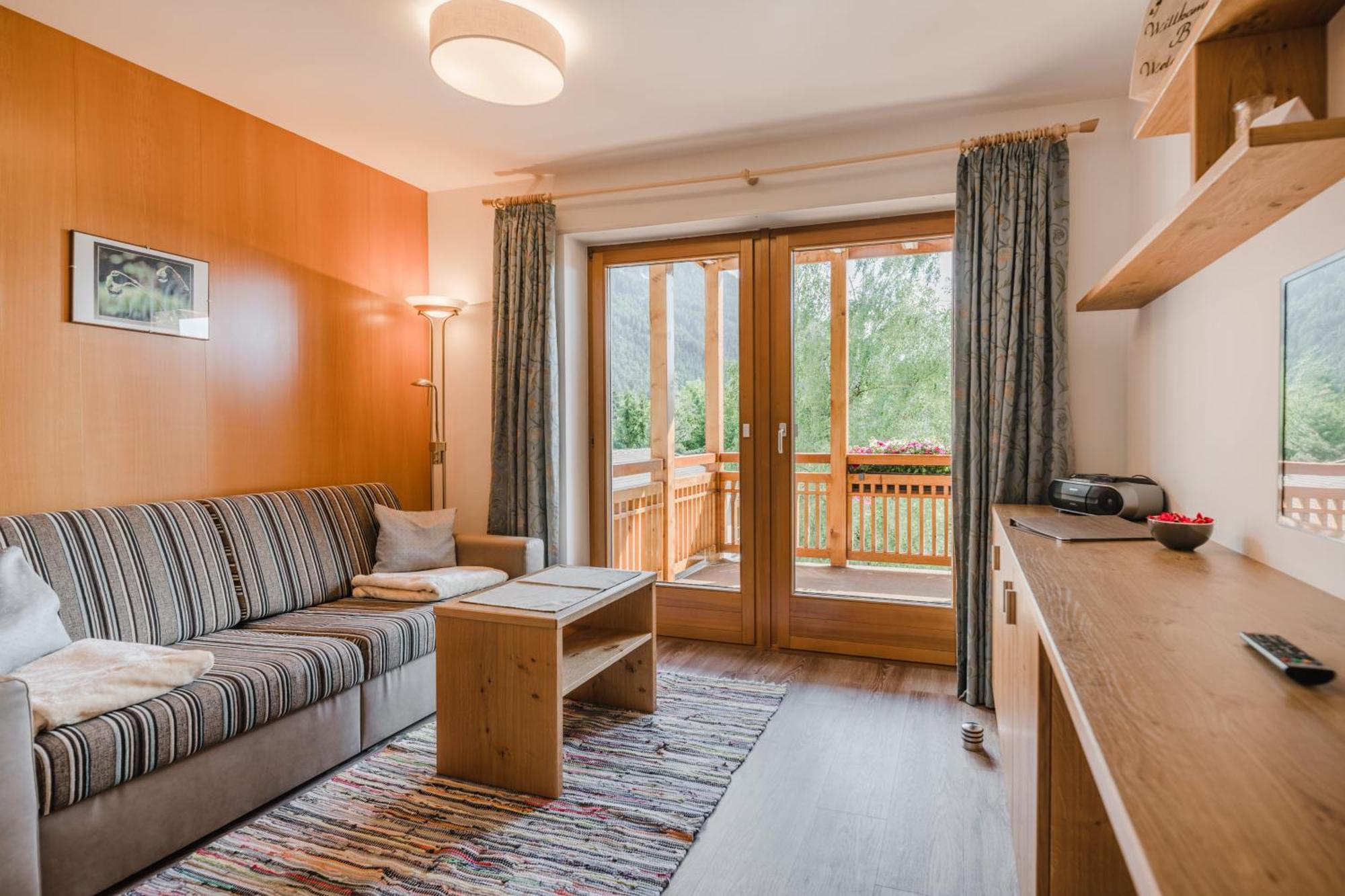 Residence Erika - Apartments, Breakfast & Sauna Siusi Ngoại thất bức ảnh