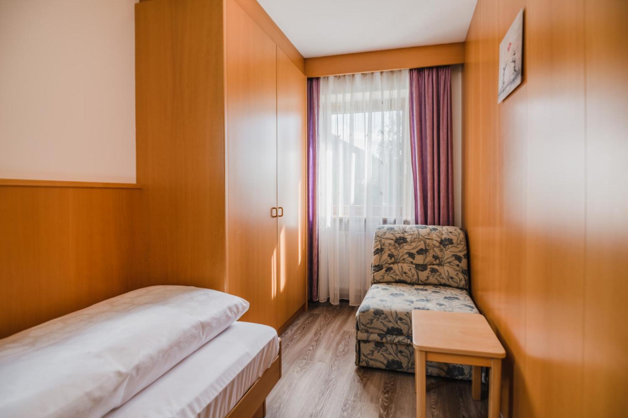 Residence Erika - Apartments, Breakfast & Sauna Siusi Ngoại thất bức ảnh
